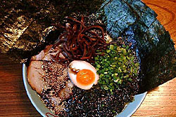 九州ラーメン 火の国:岩のりラーメン